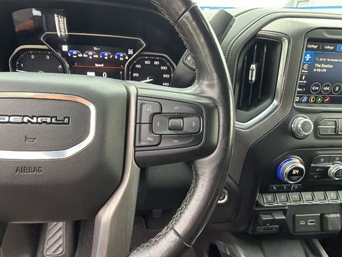 Used 2021 GMC Sierra 2500 Denali w/ Denali Ultimate Package AWD/4WD image 20