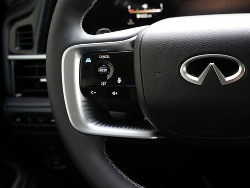 New 2026 INFINITI QX80 Luxe AWD/4WD image 10