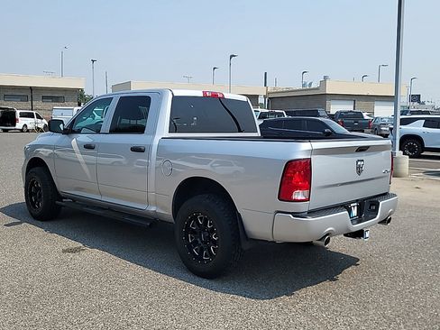 Used 2016 RAM 1500 Express AWD/4WD image 5