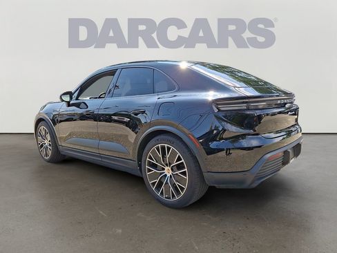 Used 2024 Porsche Macan 4 Electric AWD/4WD image 4