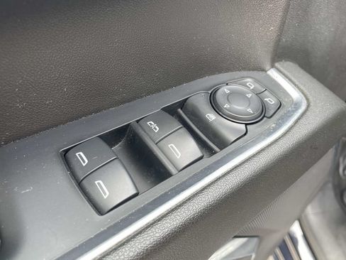 Used 2024 Chevrolet Silverado 1500 LT AWD/4WD image 15