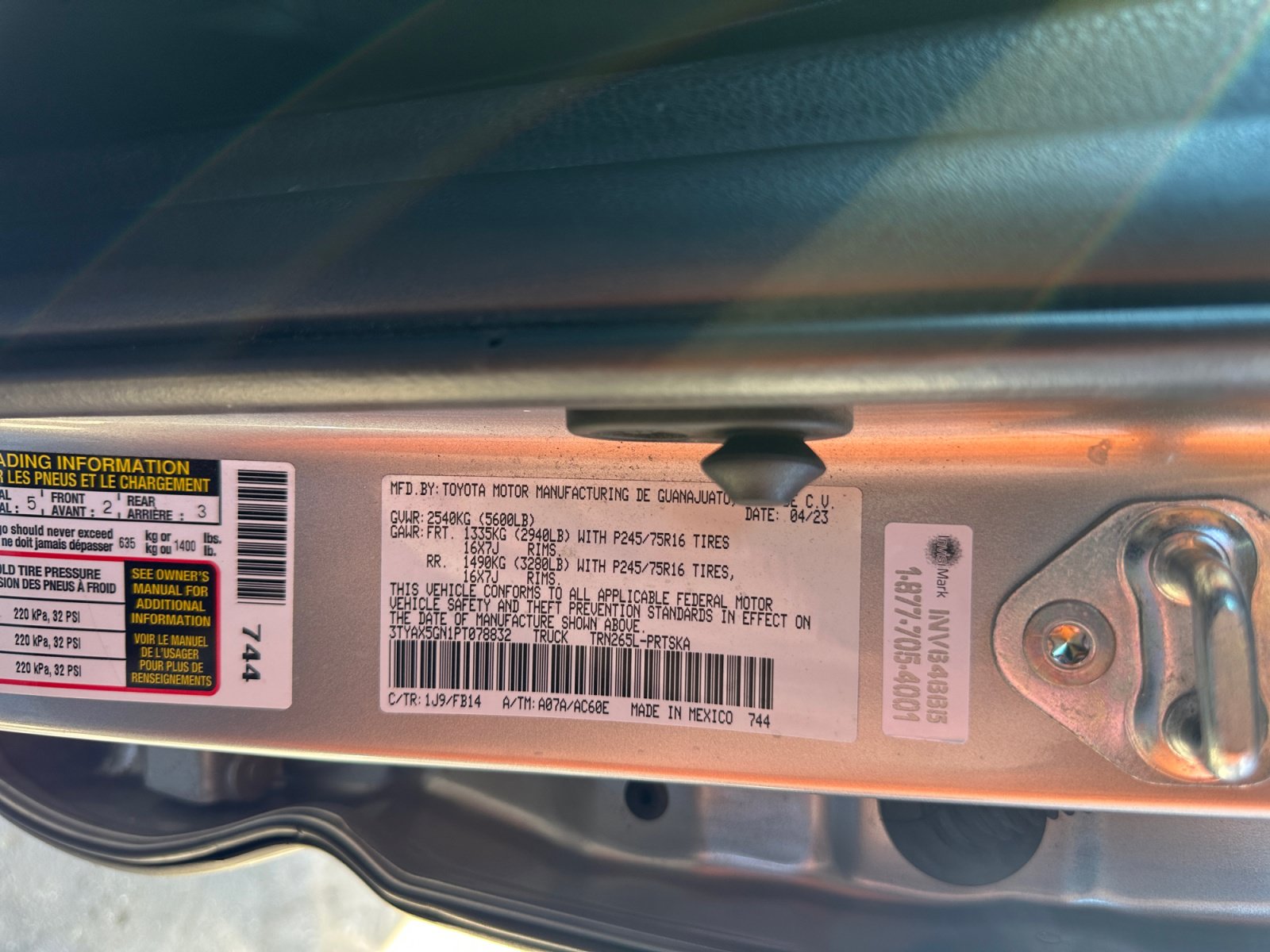 Used 2023 Toyota Tacoma SR w/ SR Convenience Package RWD image 30
