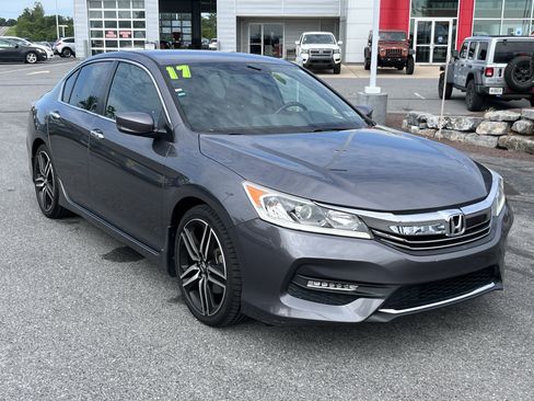 Used 2017 Honda Accord Sport Special Edition image 1