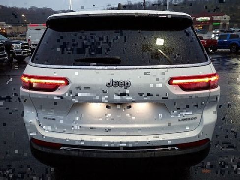 New 2025 Jeep Grand Cherokee L Laredo w/ Luxury Tech Group I image 4