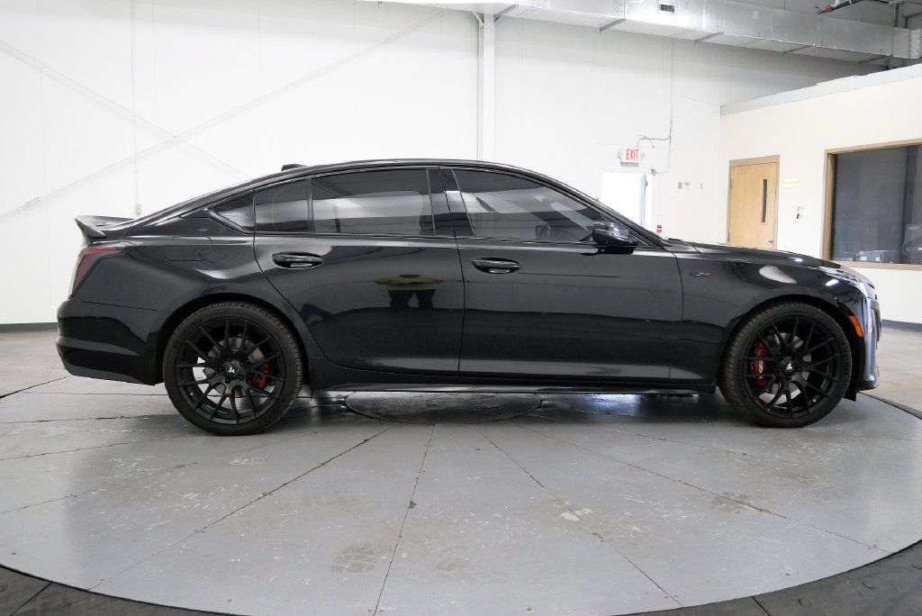 Used 2023 Cadillac CT5 V w/ Platinum Package AWD/4WD image 9