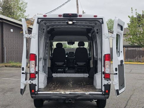 Used 2022 RAM ProMaster 3500 w/ Interior LED Lighting Group FWD image 12