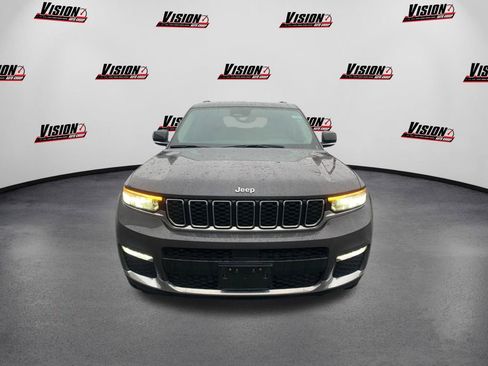 Used 2022 Jeep Grand Cherokee L Limited image 2