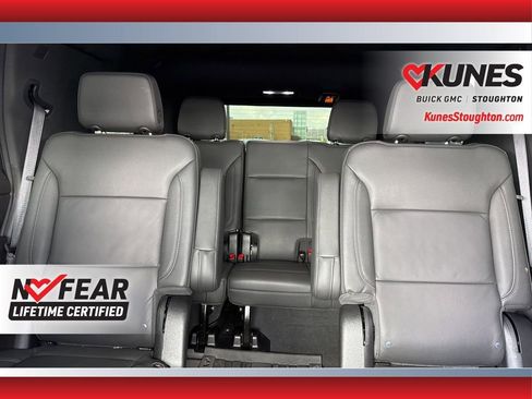 Used 2024 Chevrolet Tahoe Z71 image 36