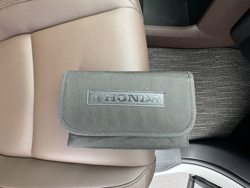 New 2026 Honda Odyssey Touring image 33
