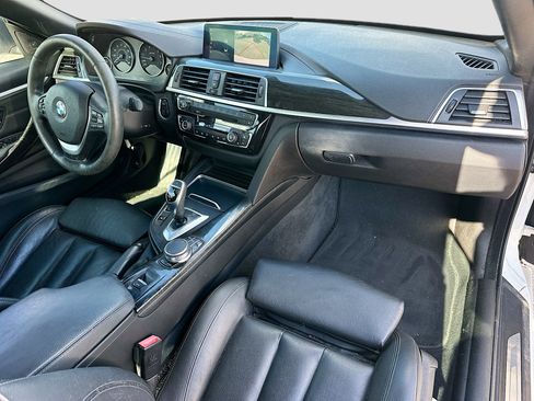 Used 2019 BMW 440i Convertible image 29