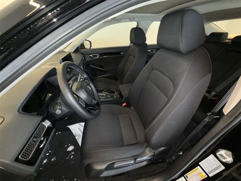 Used 2023 Honda Civic EX image 13