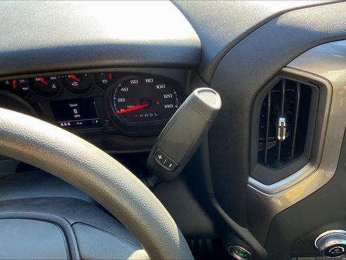 New 2024 GMC Sierra 1500 Pro w/ X31 Off-Road Package image 6