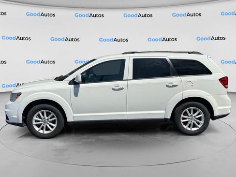 Used 2017 Dodge Journey SXT w/ Safe & Sound Group FWD image 3