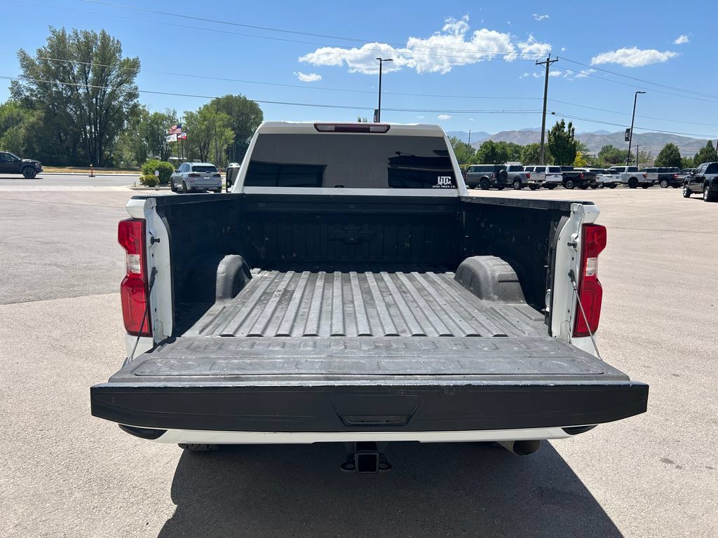 Used 2021 Chevrolet Silverado 2500 LTZ AWD/4WD image 7