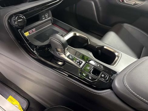 Used 2022 Lexus NX 350 AWD image 19