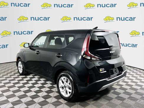 Used 2024 Kia Soul LX w/ Option Group 015 image 5