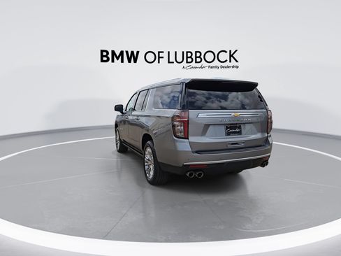 Used 2024 Chevrolet Suburban High Country w/ Premium Package 2 AWD/4WD image 7