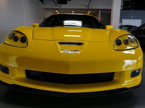 Used 2012 Chevrolet Corvette Grand Sport w/ 4LT Preferred Equipment Group RWD image 14