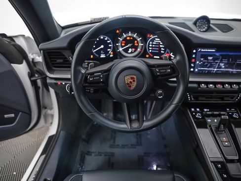 Used 2024 Porsche 911 Carrera S image 14