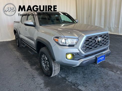 Used 2023 Toyota Tacoma TRD Off-Road image 30