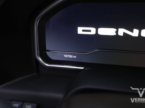 Used 2024 GMC Sierra 2500 Denali w/ Denali Reserve Package image 22