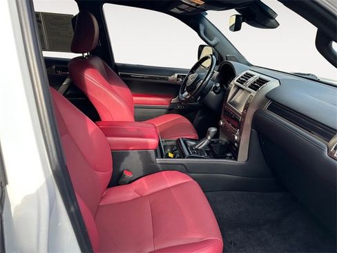 Used 2021 Lexus GX 460 Premium image 15