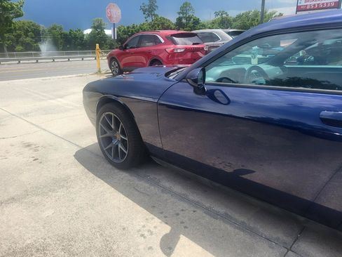 Used 2013 Dodge Challenger R/T RWD image 44
