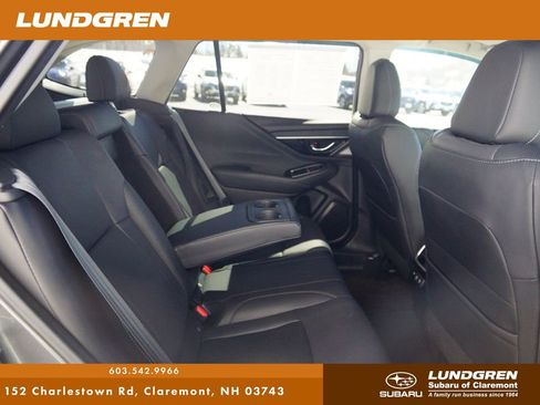 Used 2020 Subaru Outback Limited image 29