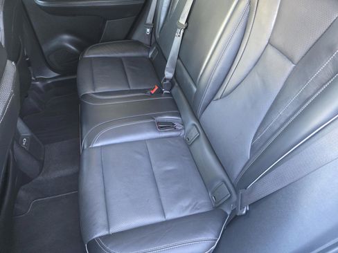 Used 2021 Buick Envision Essence w/ Technology Package I image 10