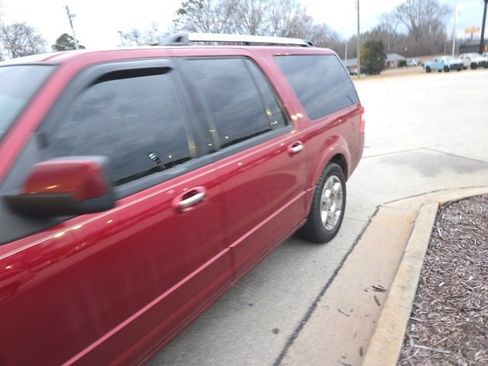 Used 2013 Ford Expedition EL Limited image 3