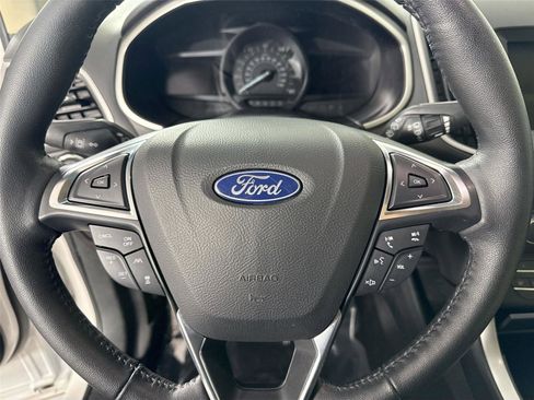 Used 2019 Ford Edge SEL w/ Equipment Group 201A image 16