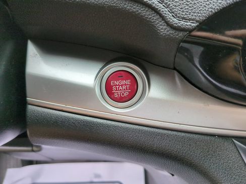 Used 2015 Honda CR-V EX image 29