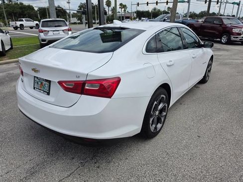 Used 2023 Chevrolet Malibu LT FWD image 5