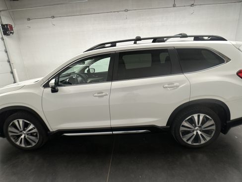 Used 2022 Subaru Ascent Limited w/ Technology Package AWD/4WD image 6