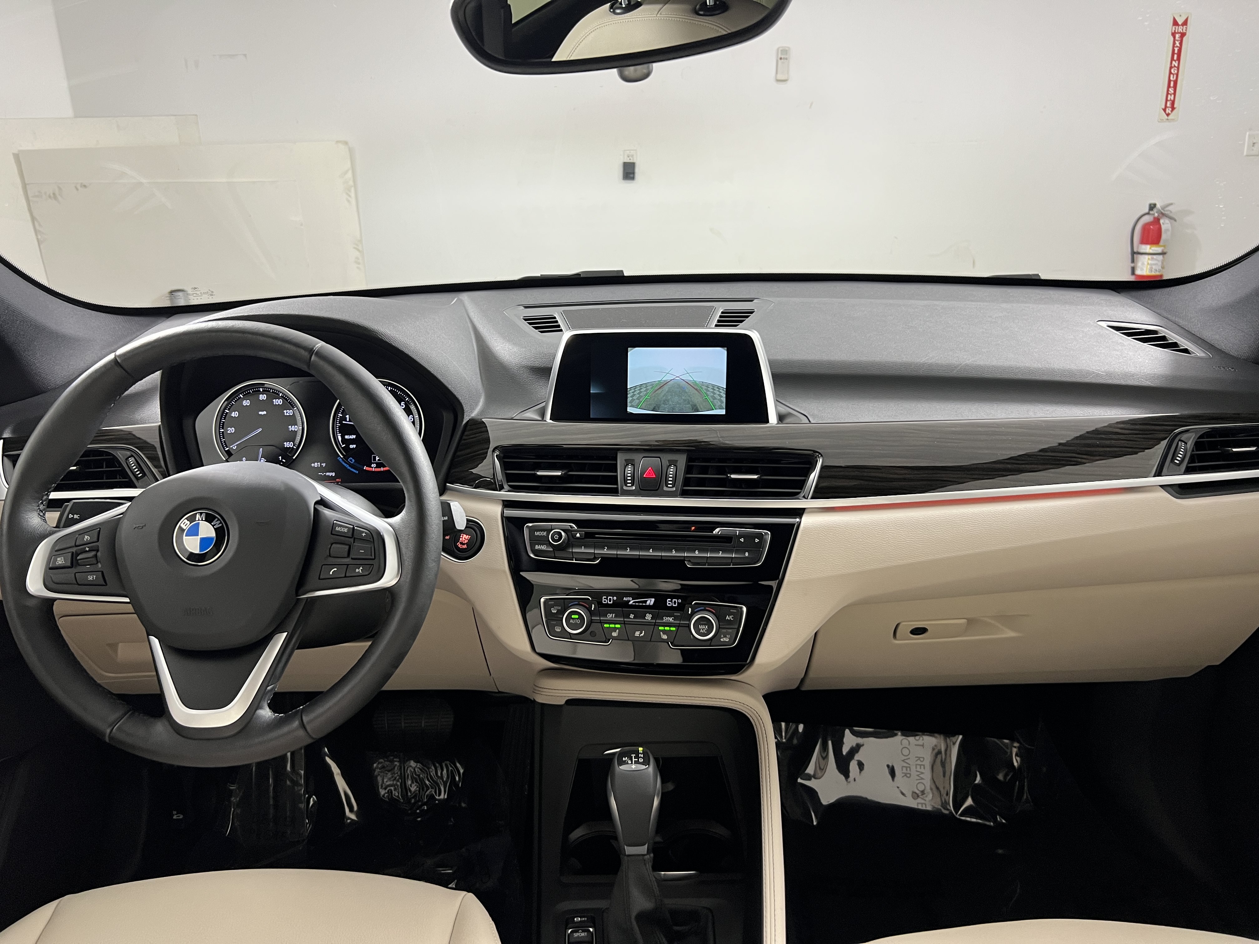 Used 2018 BMW X1 xDrive28i AWD/4WD image 11