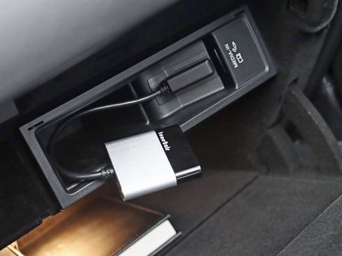 Used 2016 Bentley Continental GT image 23