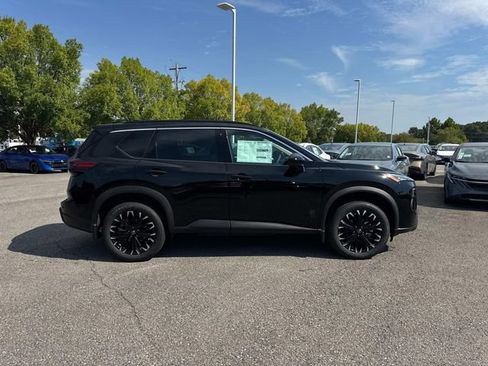 New 2026 Nissan Rogue Dark Armor AWD/4WD image 3