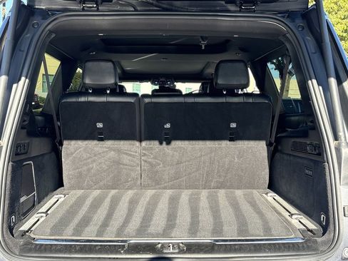 Used 2024 Jeep Grand Wagoneer L Base image 29