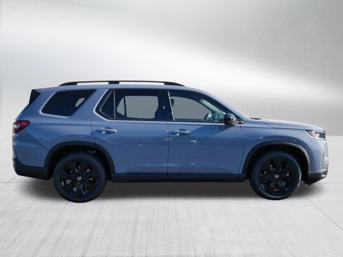 New 2026 Honda Pilot Black Edition image 8