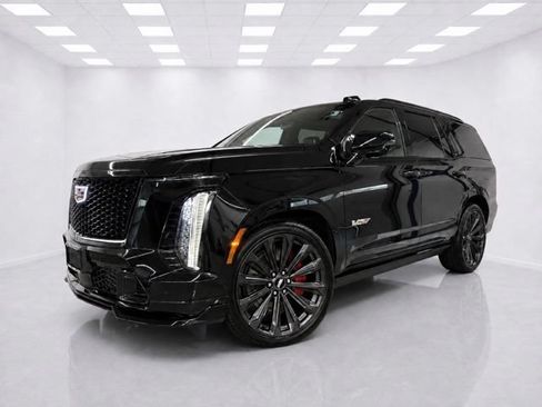Used 2026 Cadillac Escalade V AWD/4WD image 4