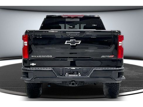 Used 2026 Chevrolet Silverado 1500 ZR2 image 5