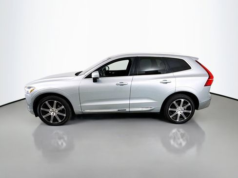 Used 2018 Volvo XC60 T5 Inscription w/ Convenience Package image 4