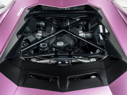 Used 2018 Lamborghini Aventador S image 56