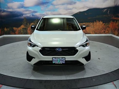 Used 2024 Subaru Impreza 2.0i image 3