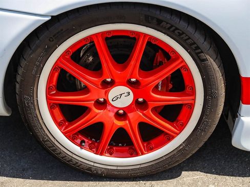 Used 1999 Porsche 911 Carrera 4 AWD/4WD image 13