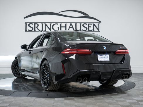Used 2026 BMW M5 w/ Carbon Package image 29