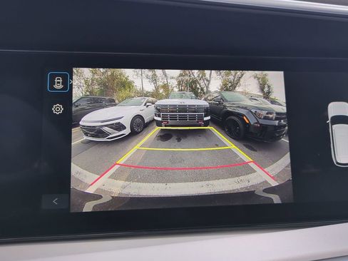 New 2026 Hyundai Palisade SE FWD image 24