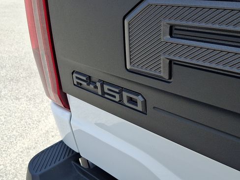 Used 2025 Ford F150 Raptor AWD/4WD image 29