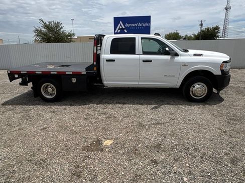 Used 2022 RAM 3500 Tradesman AWD/4WD image 2