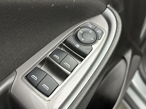 Used 2024 Chevrolet Malibu LT image 24